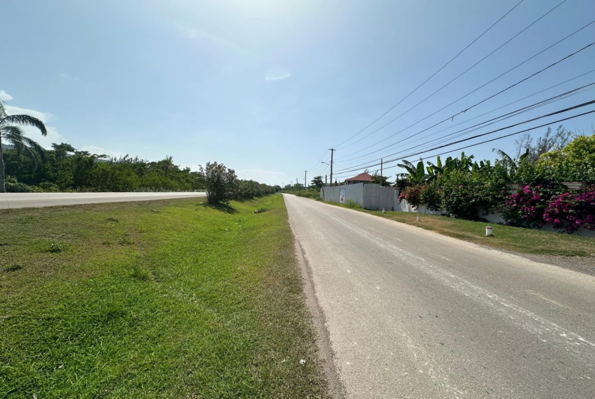 Sixteenth image of 4-109 Greenwood in Montego Bay, St. James, Jamaica - property is For Rent