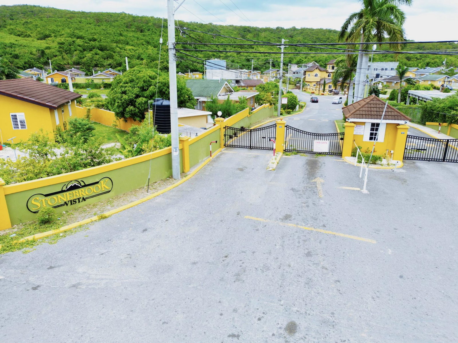 Ninth image of 372 Stonebrook Vista in FLORENCE HALL VILLAGE, Trelawny, Jamaica - property is For Rent