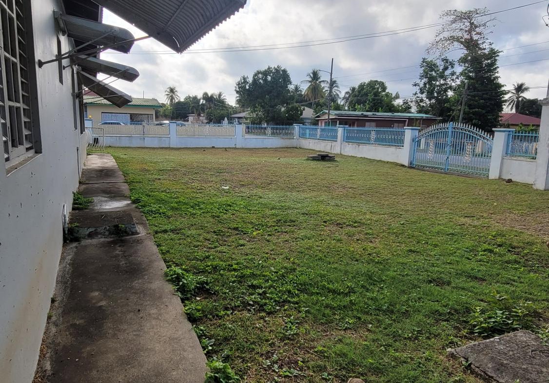 Seventh image of 22 North Street in May Pen, Clarendon, Jamaica - property is For Sale