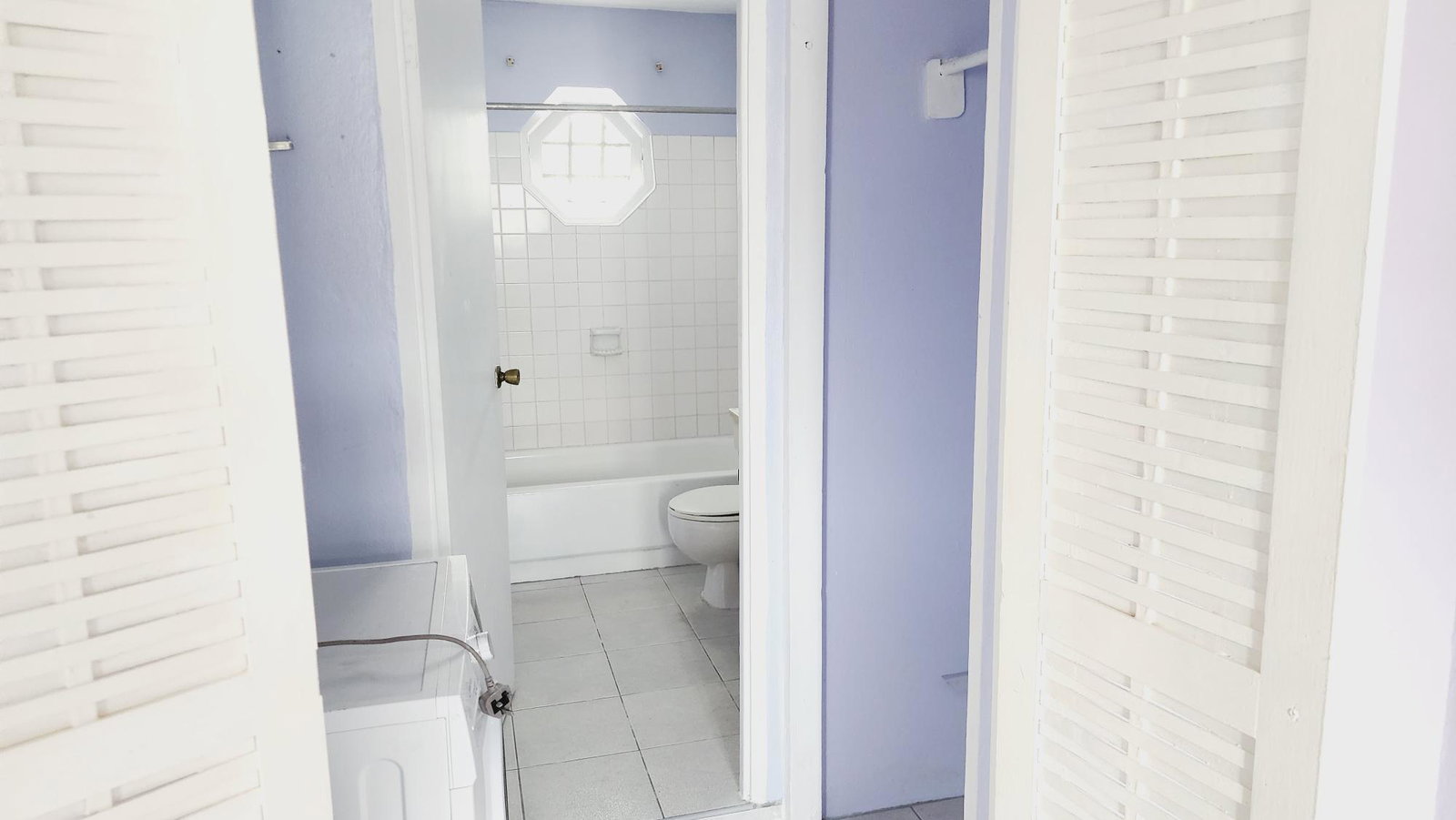 Tenth image of 607-114 1/2 Constant Spring Road in CONSTANT SPRING, St. Andrew, Jamaica - property is For Sale