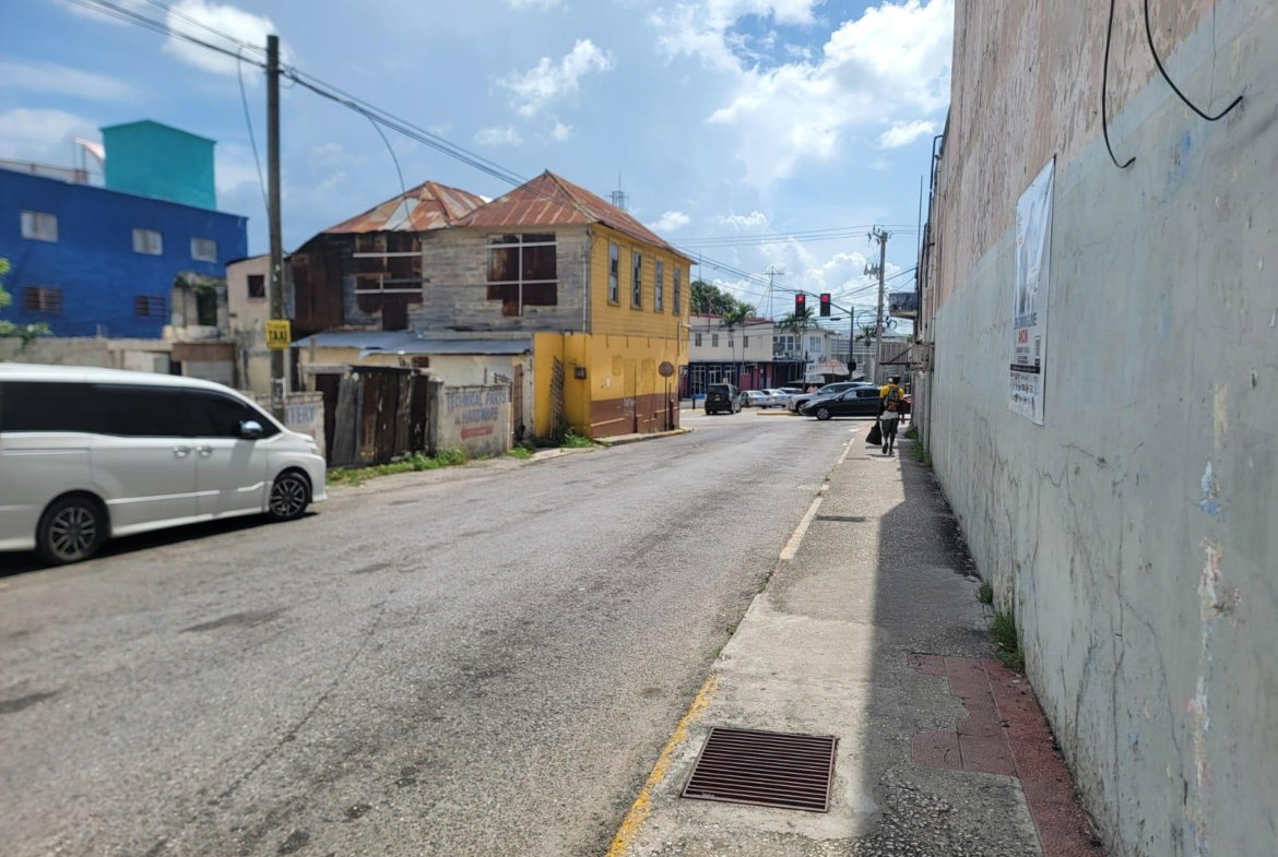Seventh image of 9 North Street in Montego Bay, St. James, Jamaica - property is For Sale