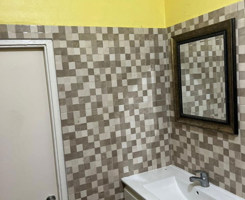 Thirteenth image of Th2-14 Wayne Close in Kingston 8, St. Andrew, Jamaica - property is For Sale