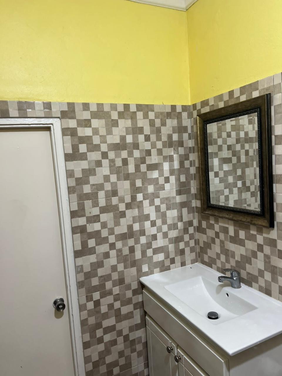 Thirteenth image of Th2-14 Wayne Close in Kingston 8, St. Andrew, Jamaica - property is For Sale