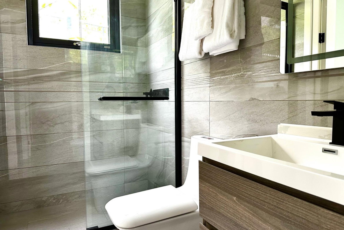 Eleventh image of 31- Spyglass - Jacks Hill in Kingston 6, St. Andrew, Jamaica - property is For Sale