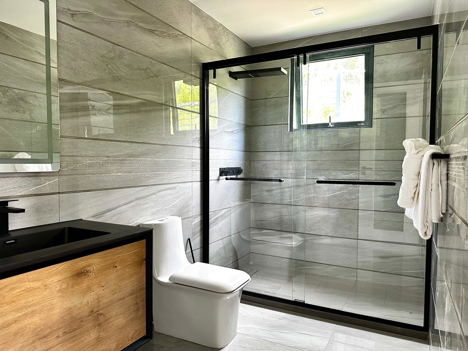 Ninth image of 31- Spyglass - Jacks Hill in Kingston 6, St. Andrew, Jamaica - property is For Sale