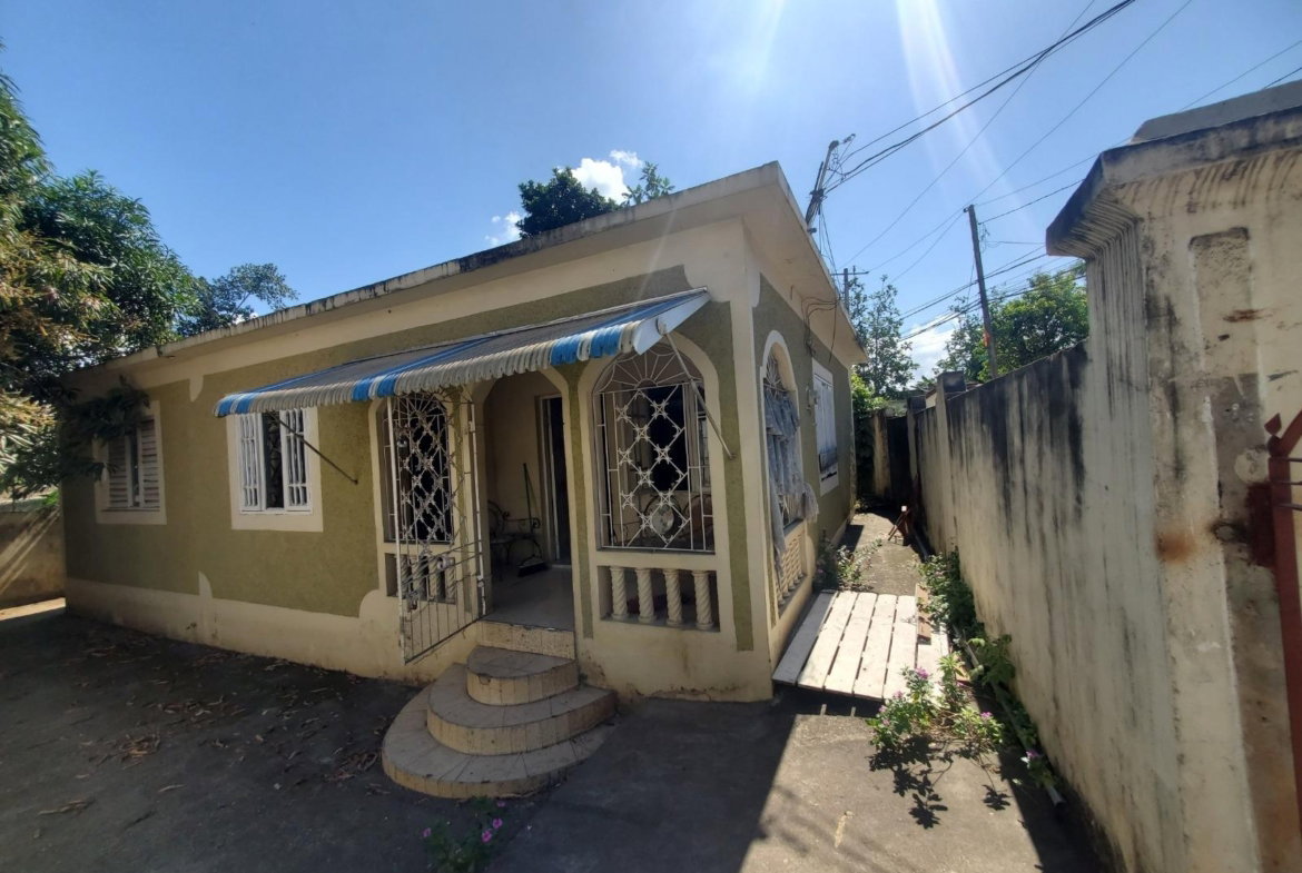 First image of No. 5 Grove Road, Rose Hall in Linstead, St. Catherine, Jamaica - property is For Sale