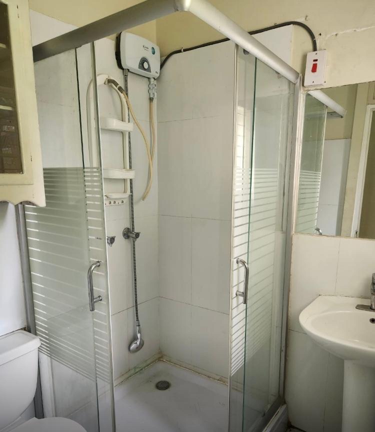 Fourteenth image of 24 Queensbury Drive, Kingsto in Kingston 19, St. Andrew, Jamaica - property is For Sale