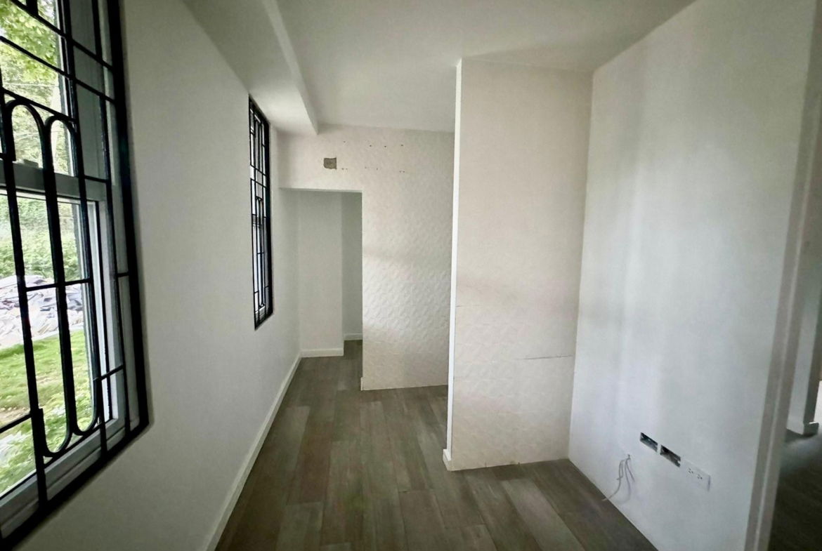 Fourth image of 7 Trafalgar Road in Kingston 5, St. Andrew, Jamaica - property is For Rent