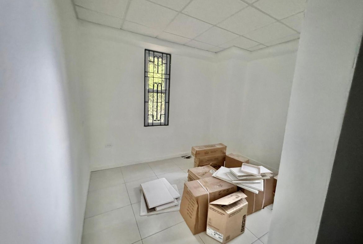 Fifth image of 7 Trafalgar Road in Kingston 5, St. Andrew, Jamaica - property is For Rent