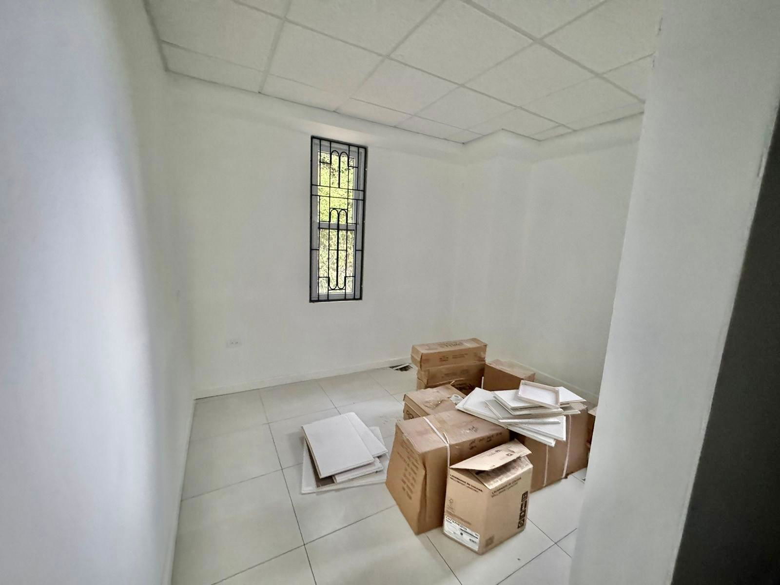 Fifth image of 7 Trafalgar Road in Kingston 5, St. Andrew, Jamaica - property is For Rent