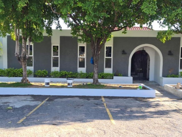 First image of 7 Trafalgar Road in Kingston 5, St. Andrew, Jamaica - property is For Rent