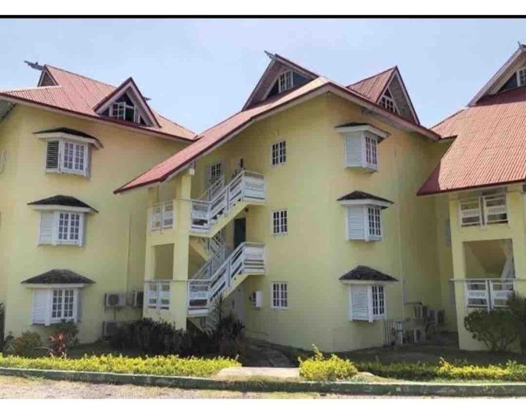 Second image of 73-32 Shaw Park in Ocho Rios, St. Ann, Jamaica - property is For Rent