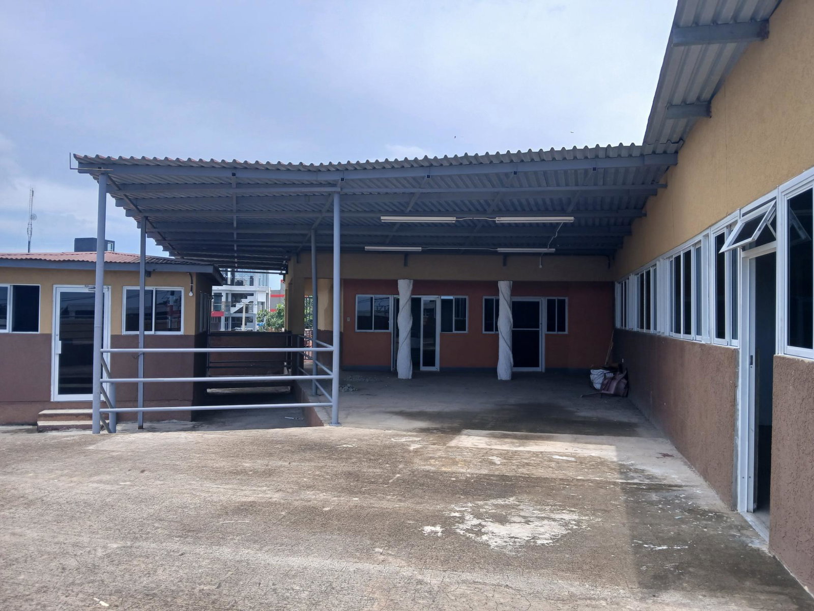 For-Rent-Versatile-580-Sq.Ft_.-Space-in-Jamaica-Ideal-for-Gym-or-Dance-Studio Eighth image of 21-19 Burke Road in Spanish Town, St. Catherine, Jamaica - property is For Rent