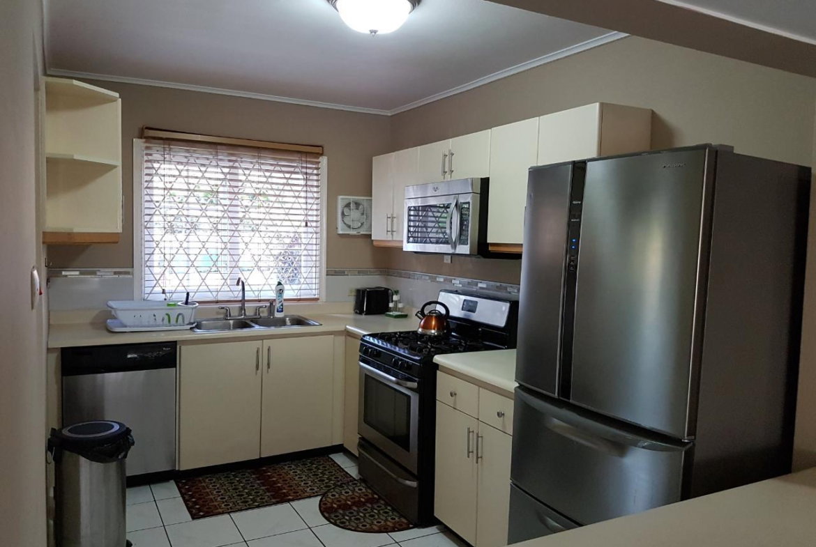 Ninth image of th 19- Manor Park Drive in Kingston 8, St. Andrew, Jamaica - property is For Rent