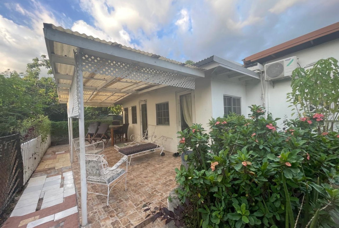 Eleventh image of 16 Carlisle Avenue in Kingston 8, St. Andrew, Jamaica - property is For Sale