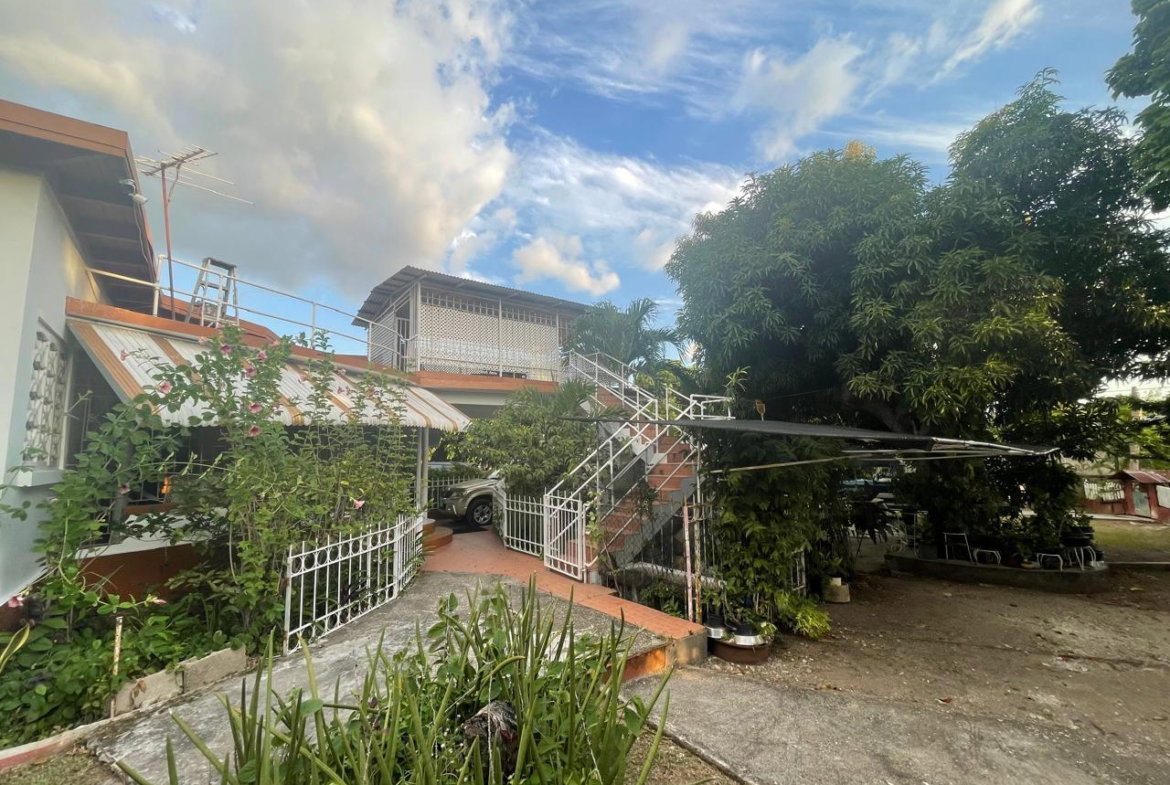Twelfth image of 16 Carlisle Avenue in Kingston 8, St. Andrew, Jamaica - property is For Sale
