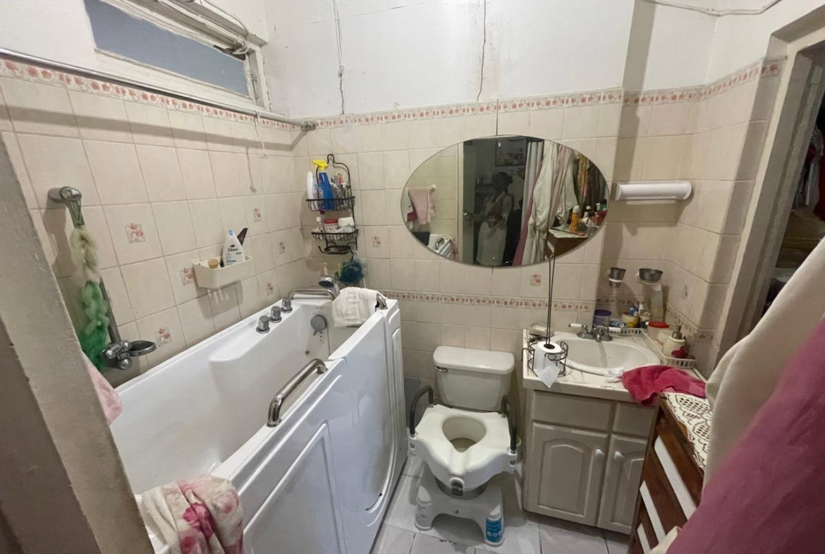 Twenty-Seventh image of 16 Carlisle Avenue in Kingston 8, St. Andrew, Jamaica - property is For Sale