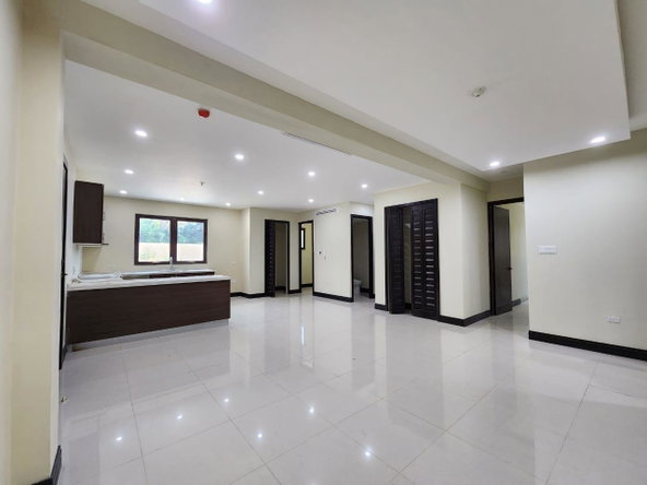 Twentieth image of 9-41 Paddington Terrace in Kingston 6, St. Andrew, Jamaica - property is For Sale
