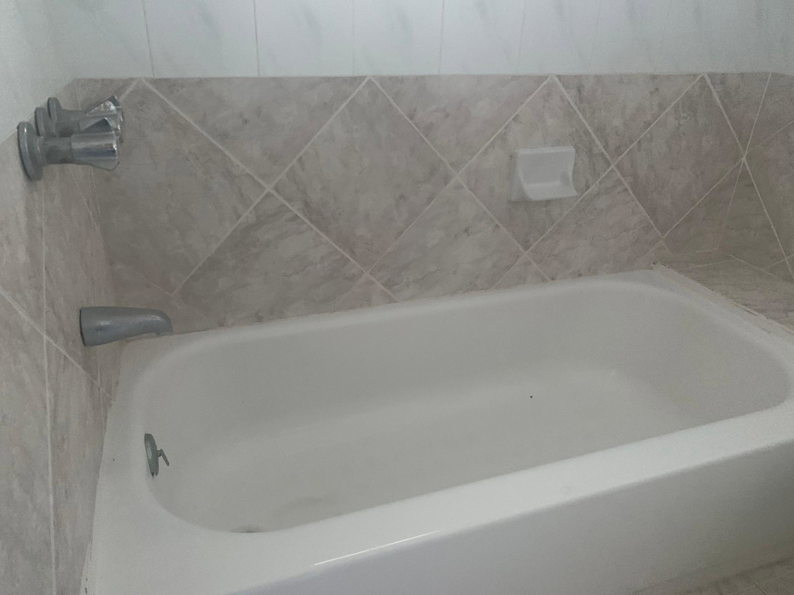 Fifteenth image of 78 Nordutch H/s Sav la Mar in Farm Pen, Westmoreland, Jamaica - property is For Rent