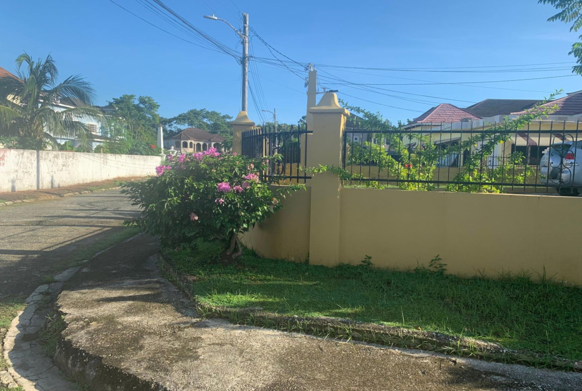Nineteenth image of 78 Nordutch H/s Sav la Mar in Farm Pen, Westmoreland, Jamaica - property is For Rent