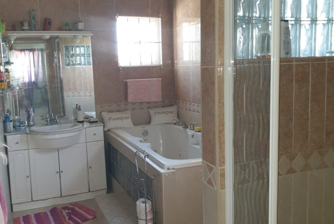 Twenty-Fifth image of Sandhills Close Hellshire in HELLSHIRE HILLS, St. Catherine, Jamaica - property is For Sale