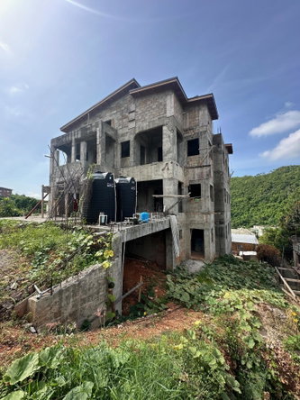 Second image of 6 Amethyst Drive in Red Hills, St. Andrew, Jamaica - property is For Sale
