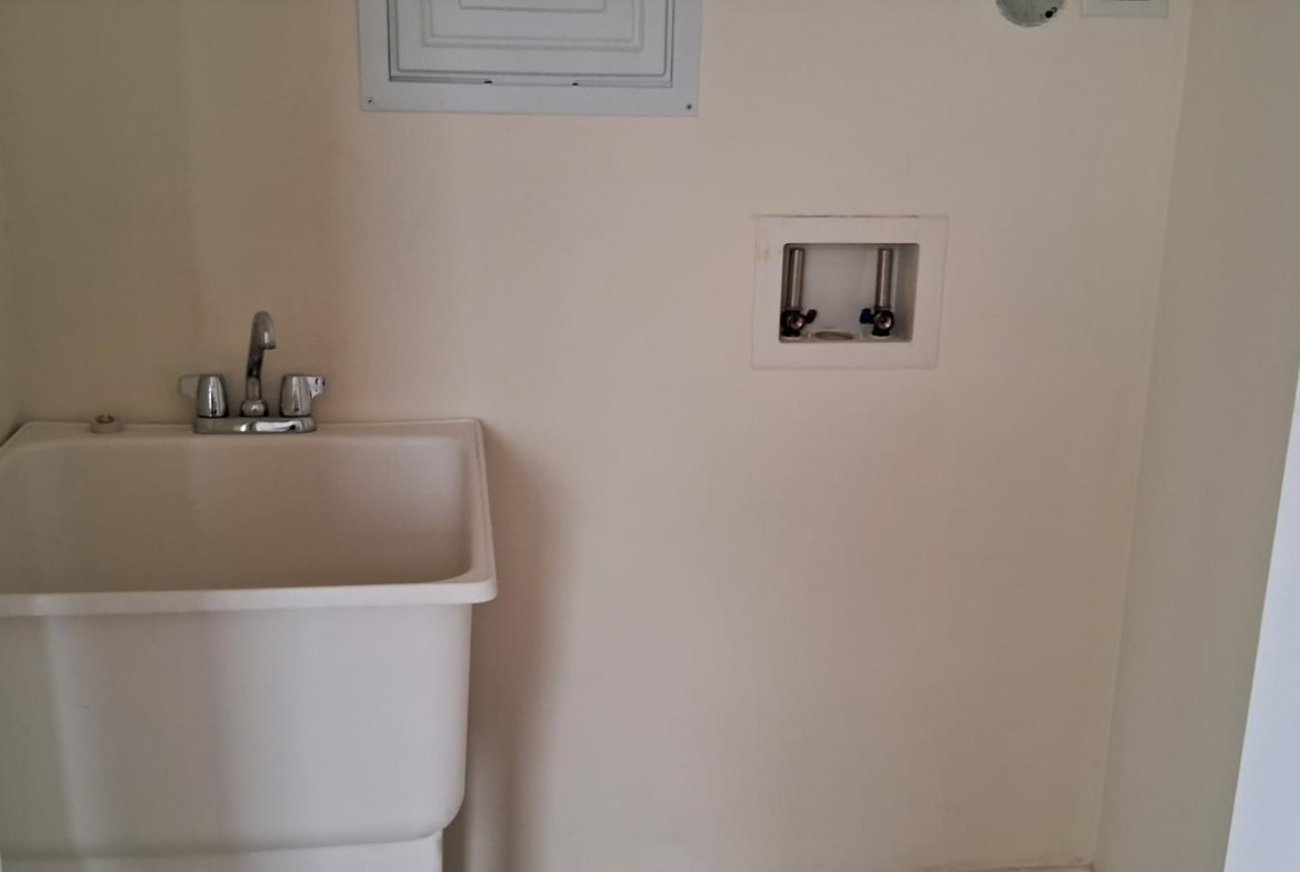 Ninth image of B312-4 Musgrave Avenue in NEW KINGSTON, St. Andrew, Jamaica - property is For Rent