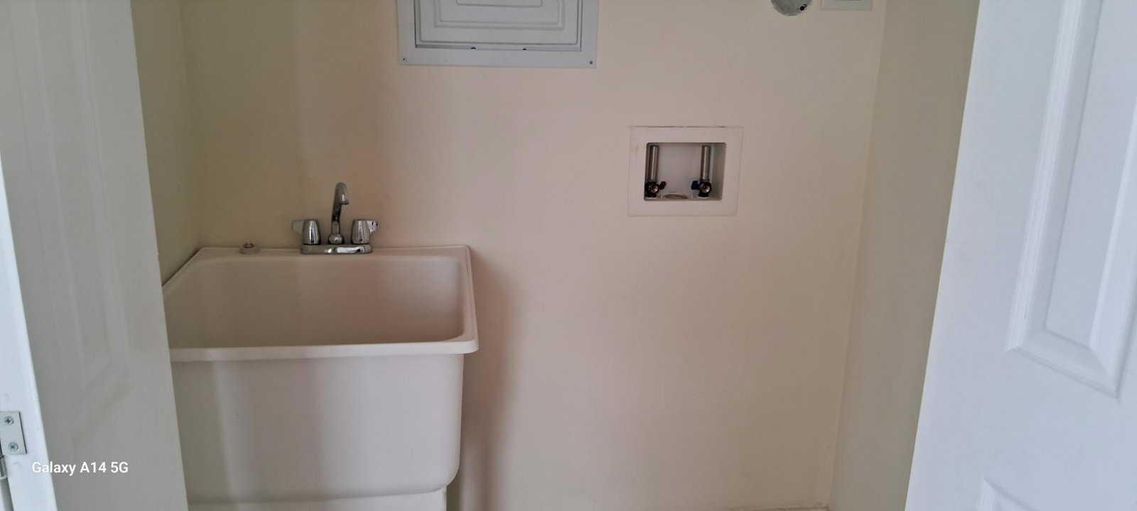 Luxury-2-Bedroom-Apartment-for-Rent-at-The-Cambridge-St.-Andrew Ninth image of B312-4 Musgrave Avenue in NEW KINGSTON, St. Andrew, Jamaica - property is For Rent