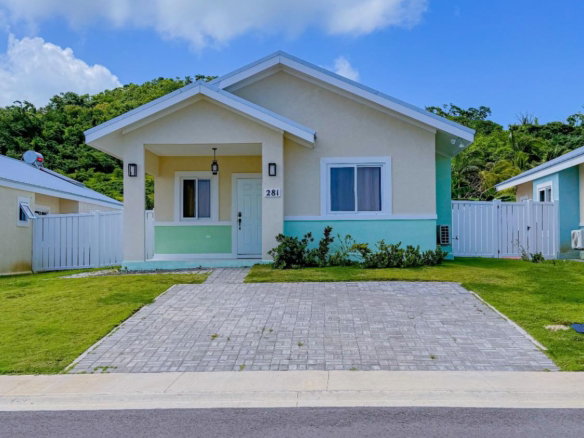 First image of 281 Seashore w in Lucea, Hanover, Jamaica - property is For Rent