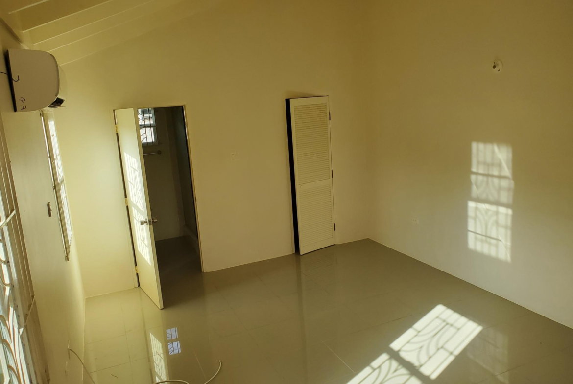 Seventh image of Drax Hall Manor in Ocho Rios, St. Ann, Jamaica - property is For Rent