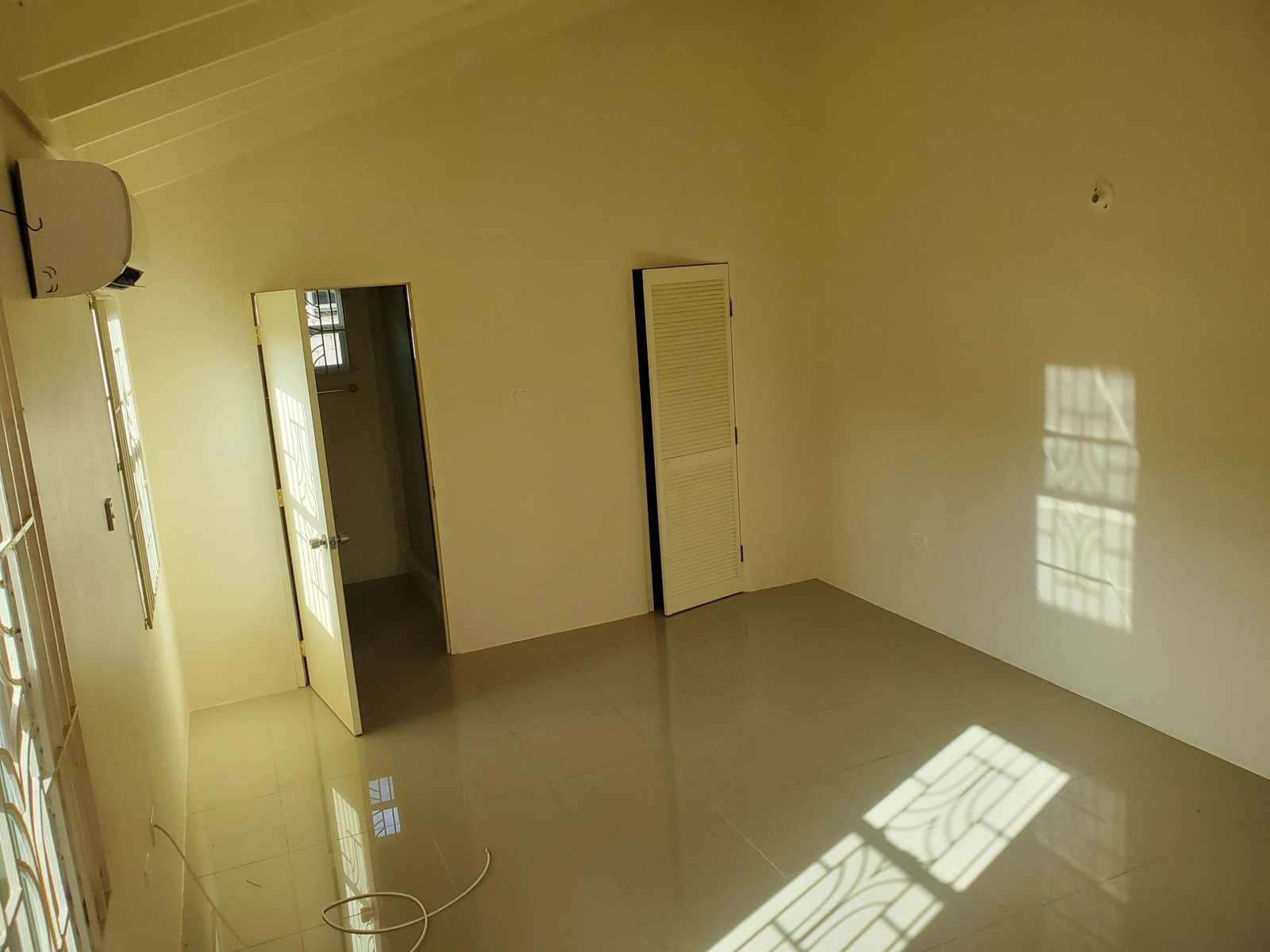 Seventh image of Drax Hall Manor in Ocho Rios, St. Ann, Jamaica - property is For Rent