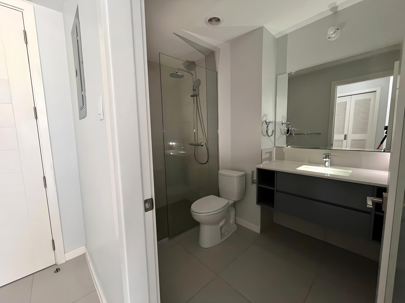 Twelfth image of 301- Avista Bloomfield in Mandeville, Manchester, Jamaica - property is For Rent