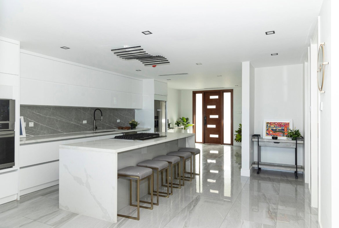 Thirteenth image of 54-spyglass Jacks Hill in Kingston 6, St. Andrew, Jamaica - property is For Sale