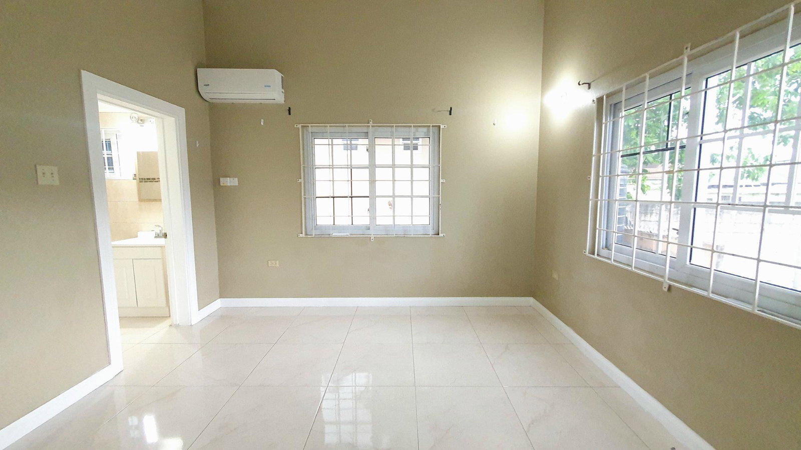 Twelfth image of 8-20 Rochester Avenue in Kingston 8, St. Andrew, Jamaica - property is For Rent