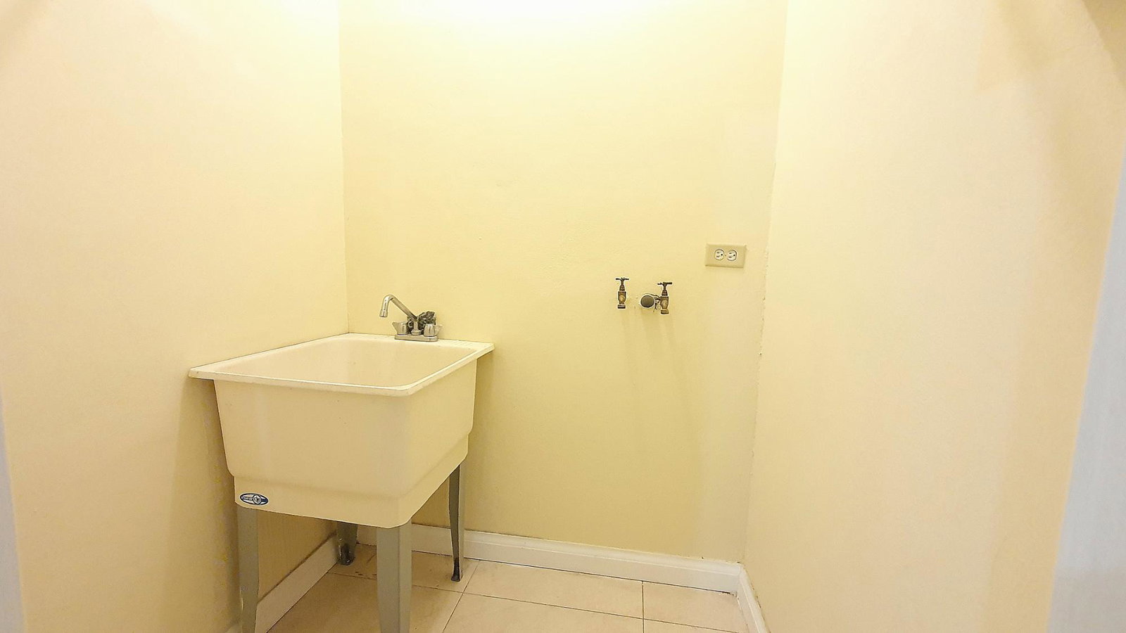 Tenth image of 8-20 Rochester Avenue in Kingston 8, St. Andrew, Jamaica - property is For Rent