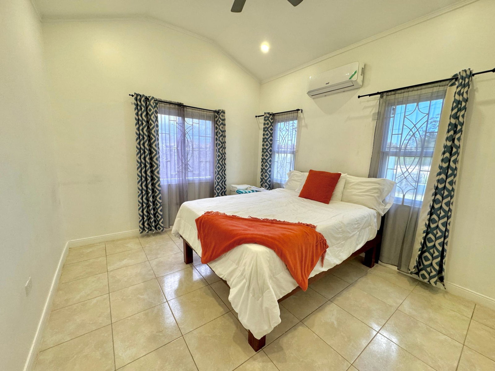 Modern-3-Bedroom-House-for-Rent-in-Meadows-of-Irwin-St.-James Twenty-Third image of Meadows of Irwin in Irwin, St. James, Jamaica - property is For Rent