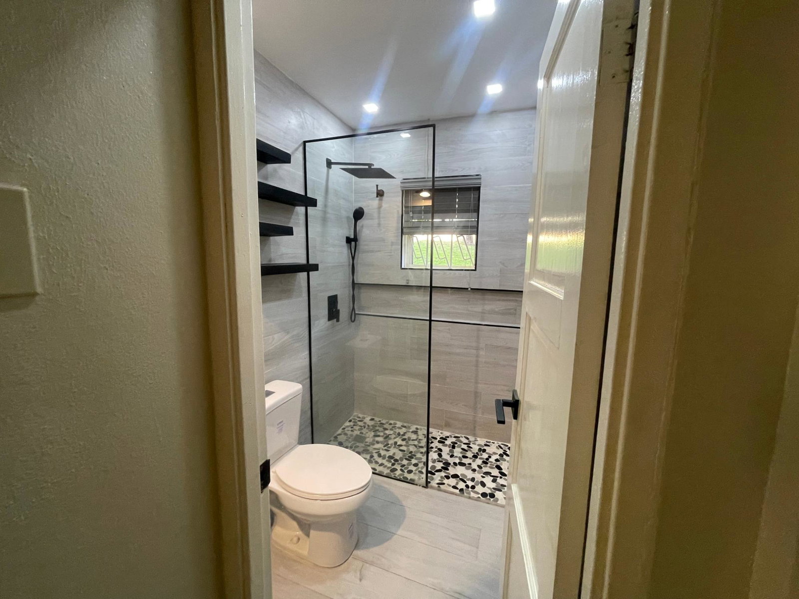 Sixth image of 2-13a Stillwell Road Kingston 8 in Kingston 8, St. Andrew, Jamaica - property is For Sale