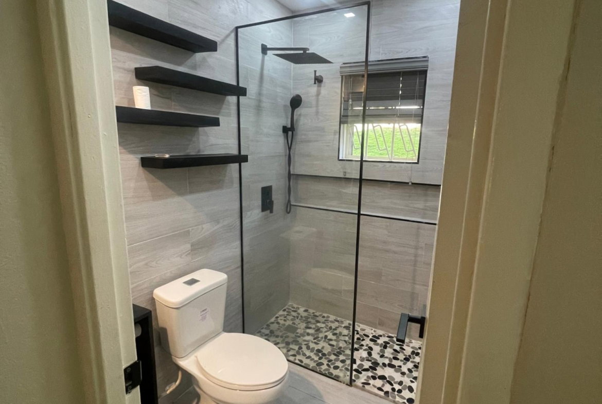 Tenth image of 2-13a Stillwell Road Kingston 8 in Kingston 8, St. Andrew, Jamaica - property is For Sale