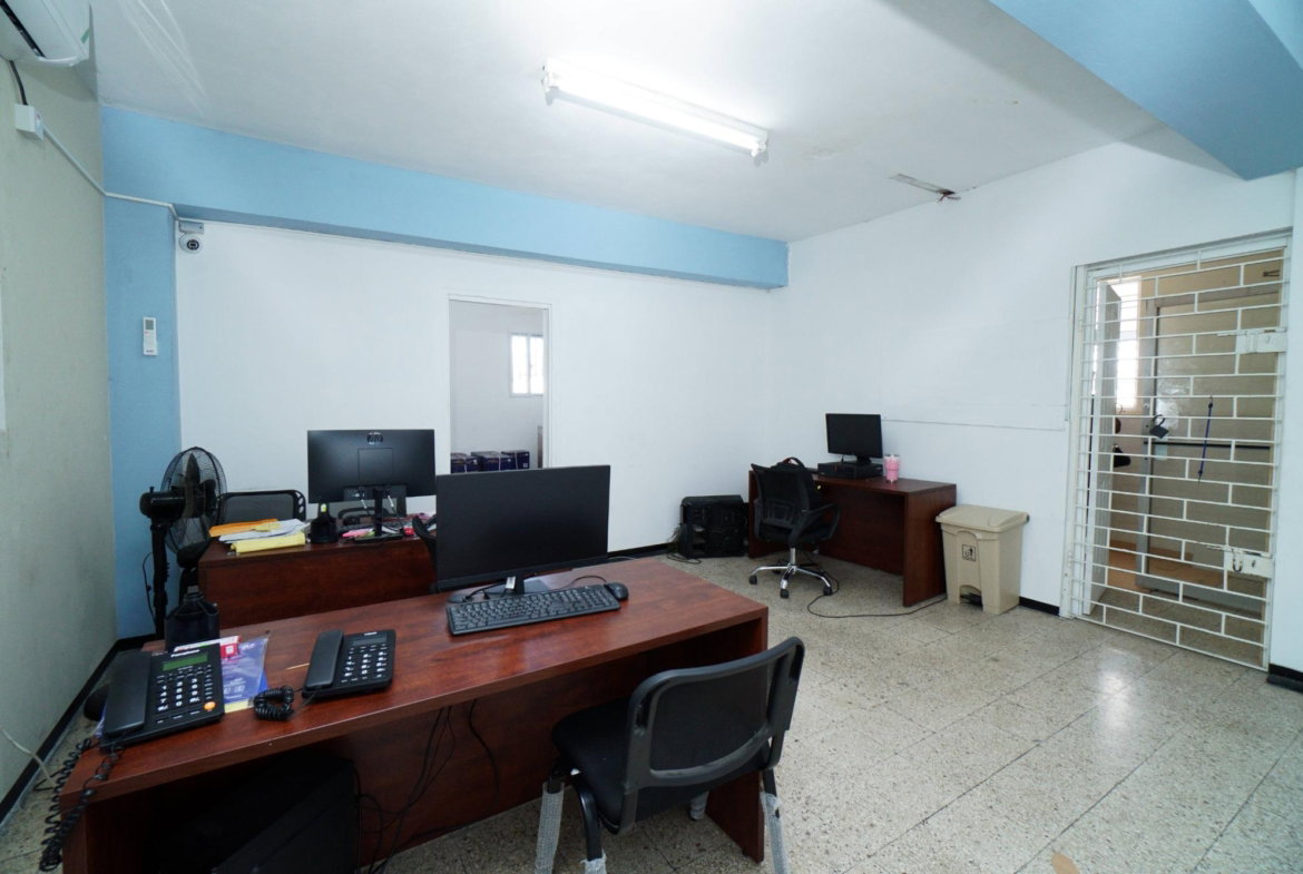 Seventh image of 70 East Street in KINGSTON, Kingston, Jamaica - property is For Rent