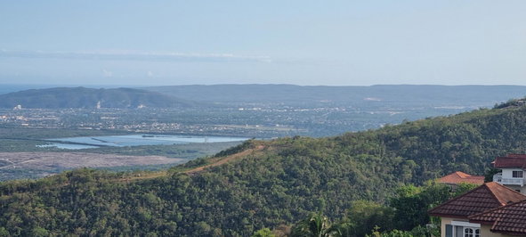 Twelfth image of 8 Astoria Drive, Stanmore h in Kingston 3, St. Andrew, Jamaica - property is For Sale