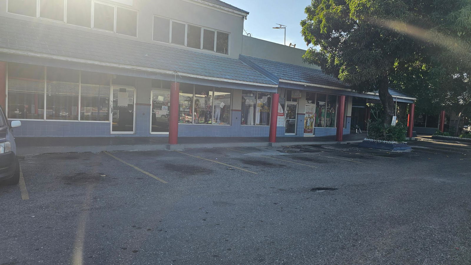 Prime-600-Sqft-Commercial-Space-for-Rent-in-Halfway-Tree-Jamaica Fifth image of 1 1/2 Hagley Park Road in Kingston 10, St. Andrew, Jamaica - property is For Rent