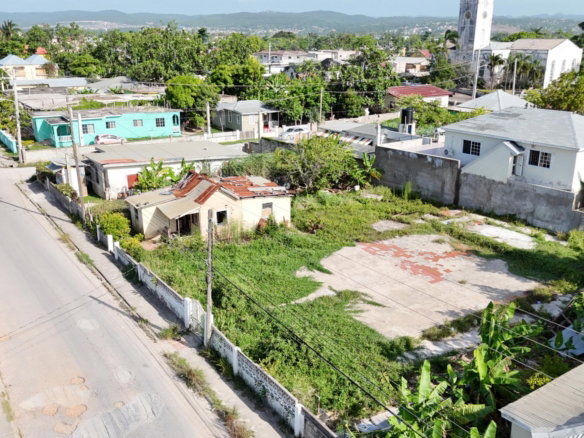 First image of 51 Cornwall Street, Falmouth in Falmouth, Trelawny, Jamaica - property is For Rent