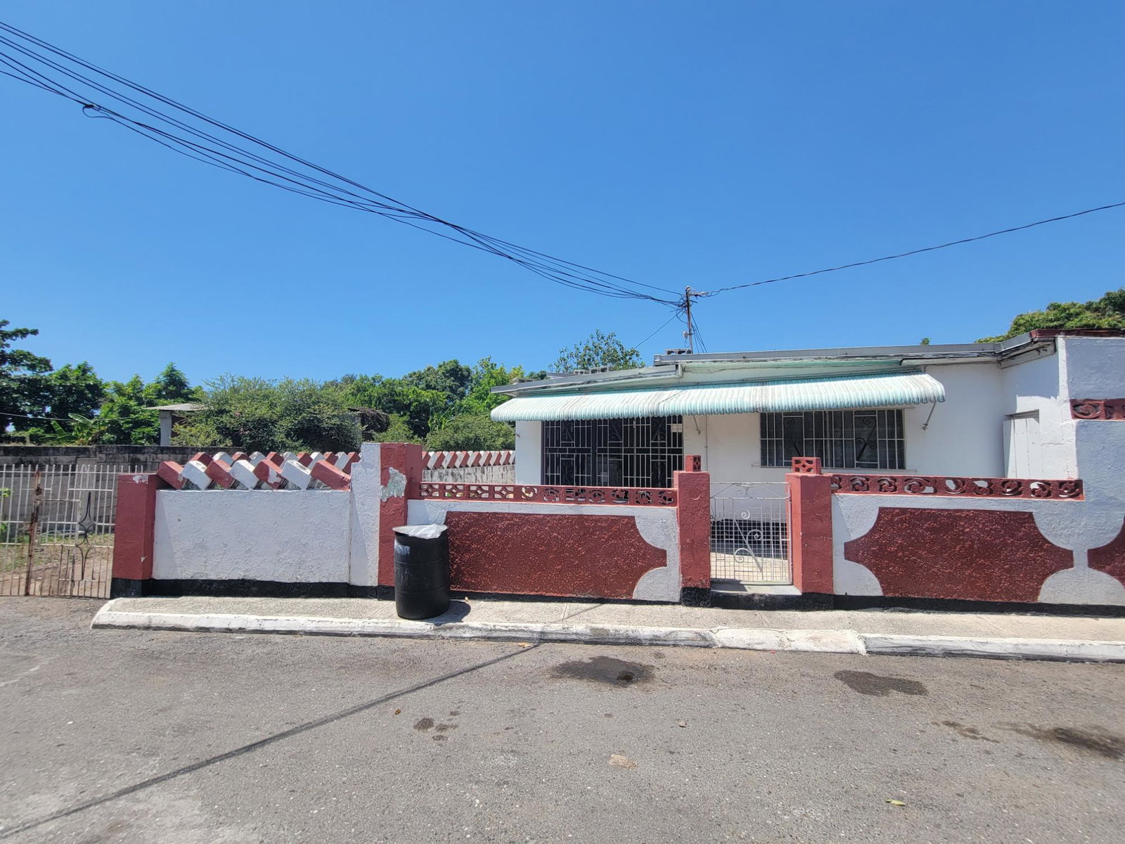 Second image of 2d Slipdock Road in Bournemouth Gardens, Kingston, Jamaica - property is For Sale