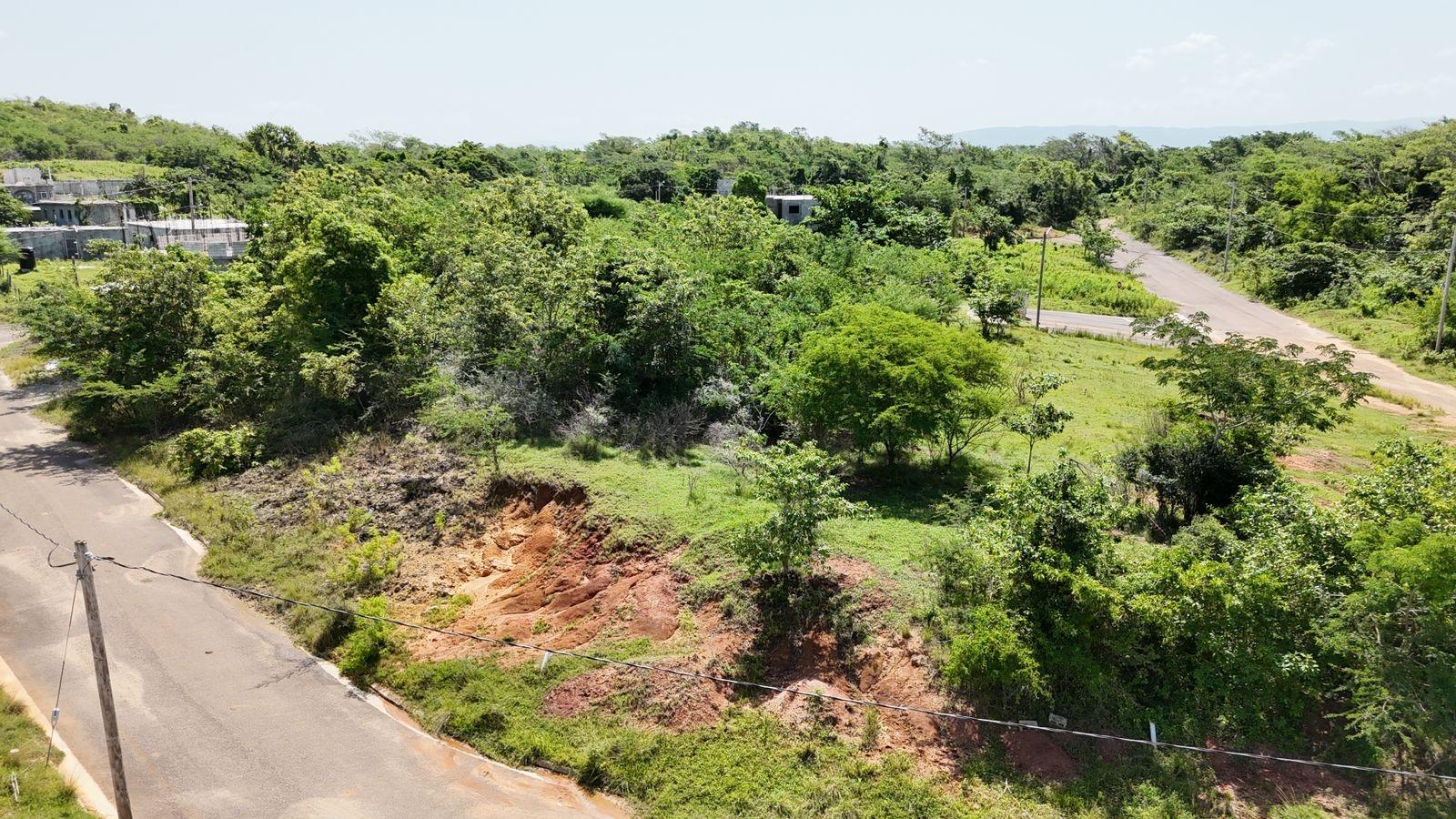 Third image of Luana in Luana, St. Elizabeth, Jamaica - property is For Sale