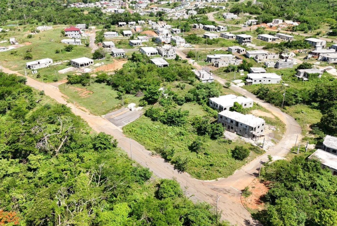 Seventh image of Luana in Luana, St. Elizabeth, Jamaica - property is For Sale