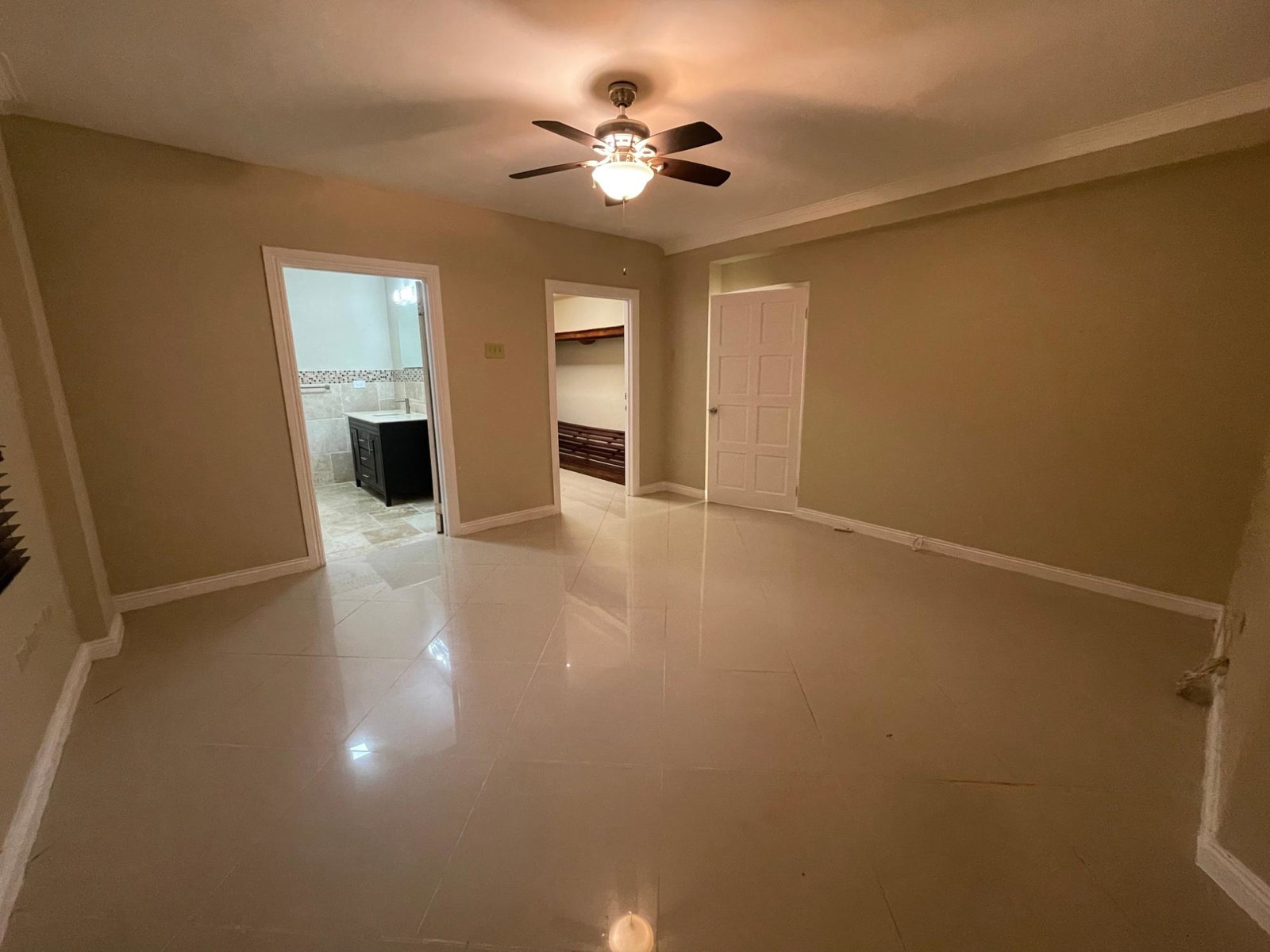 Eighth image of B2a-11 Seaview Avenue in Kingston 5, St. Andrew, Jamaica - property is For Rent