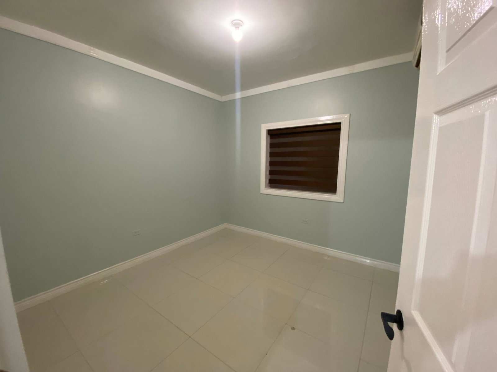 Fifteenth image of 16-7 Dukharan Avenue, Kingston in Kingston 10, St. Andrew, Jamaica - property is For Rent