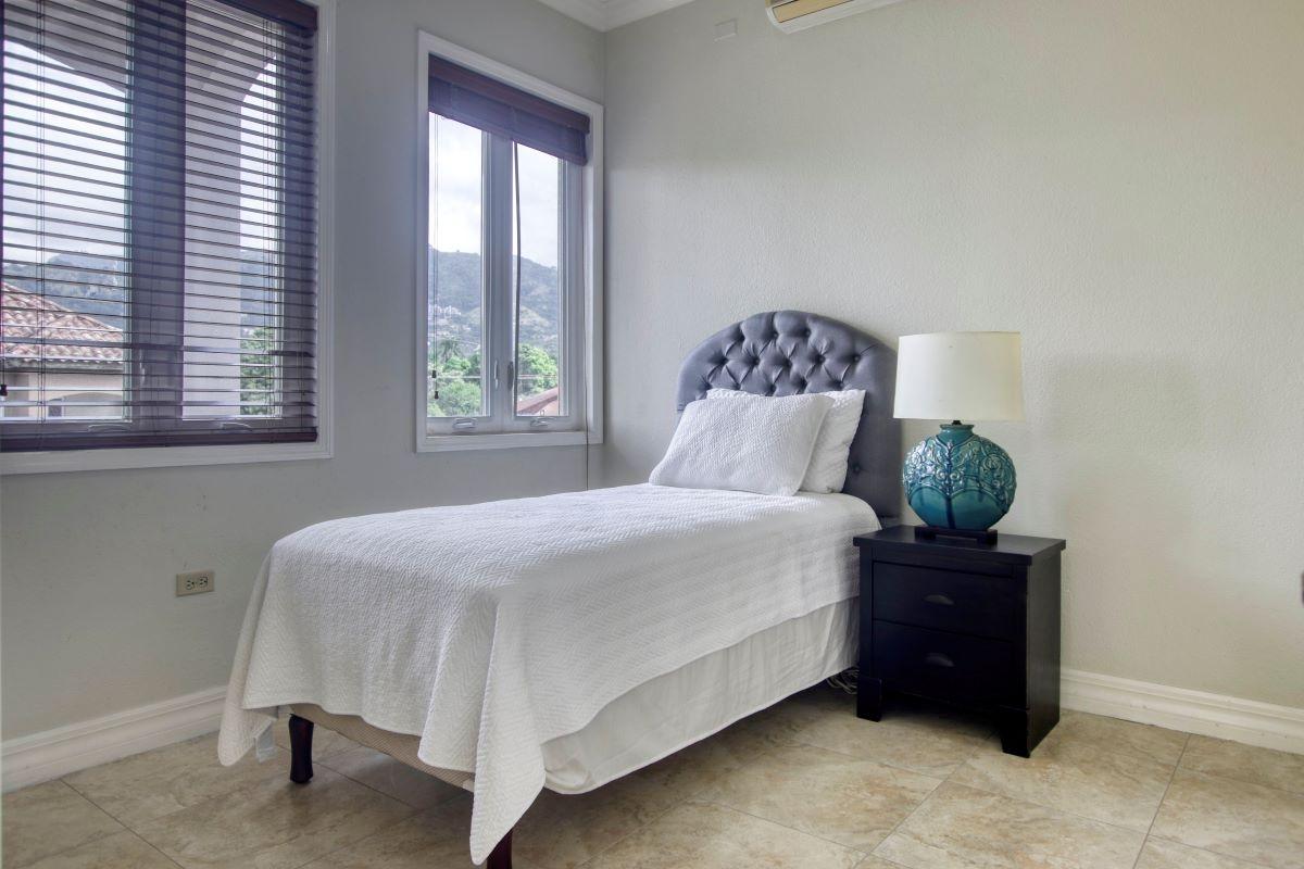 Fourth image of 13b-25 Liguanea Avenue in Kingston 6, St. Andrew, Jamaica - property is For Rent