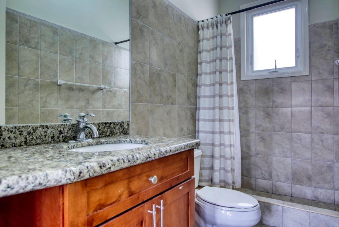 Fifth image of 13b-25 Liguanea Avenue in Kingston 6, St. Andrew, Jamaica - property is For Rent