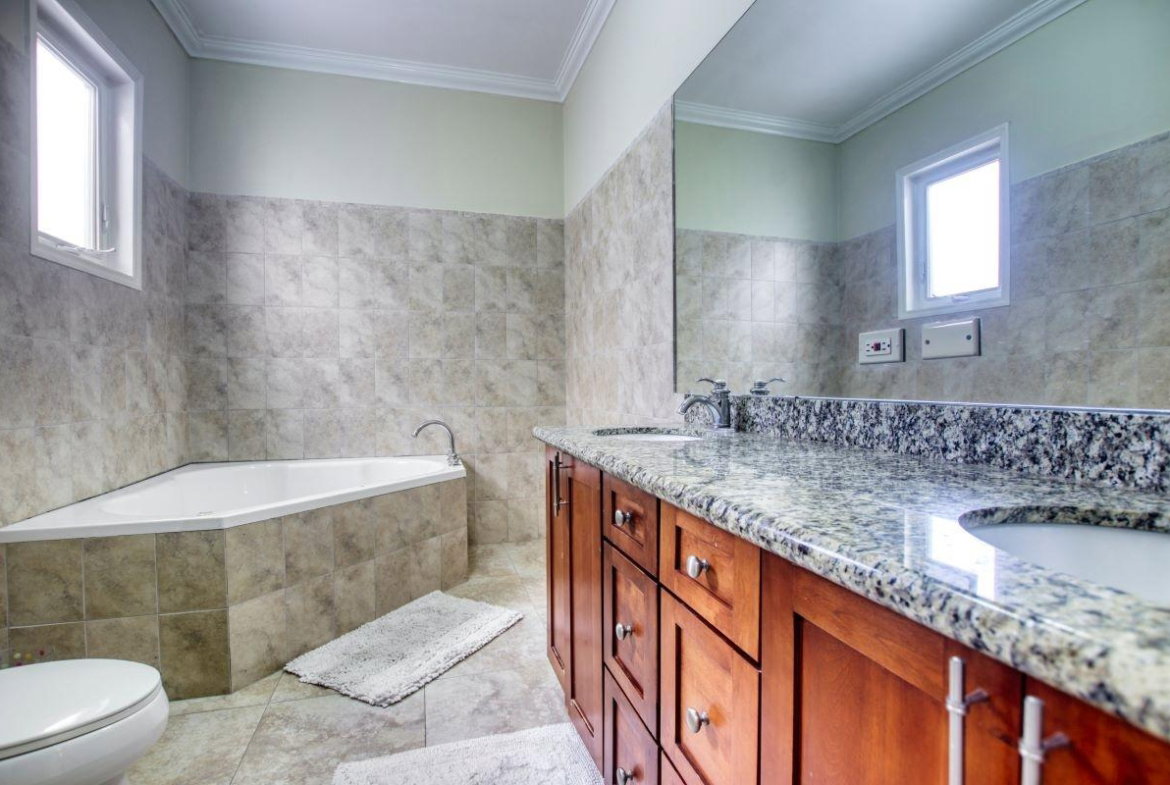 Nineteenth image of 13b-25 Liguanea Avenue in Kingston 6, St. Andrew, Jamaica - property is For Sale